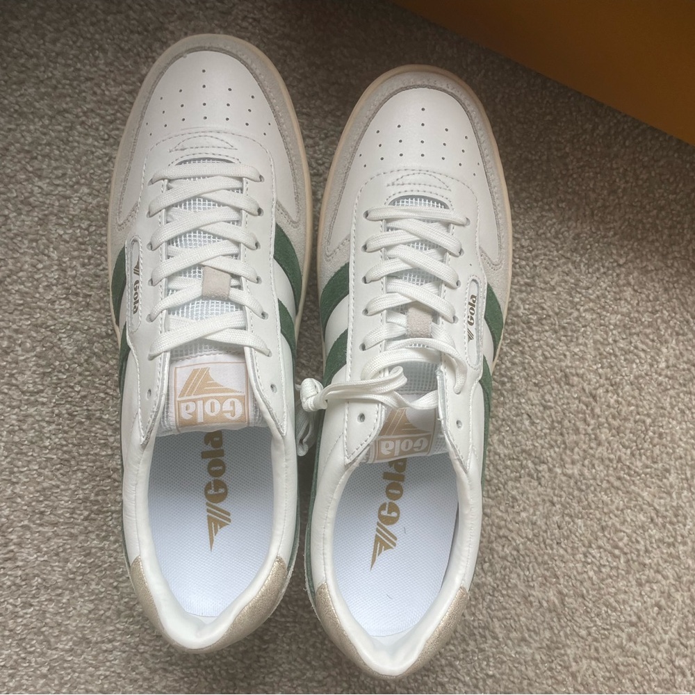NEW Gola womens White and Green Sneakers - Picture 3 of 11